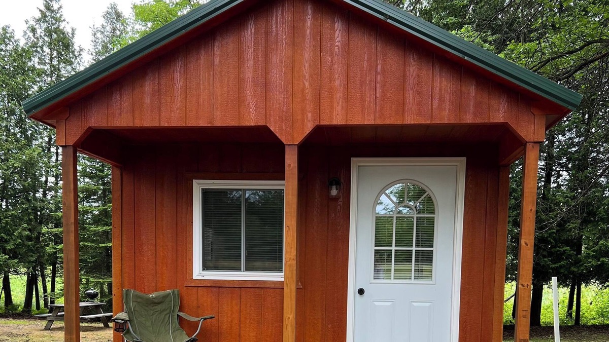 Lake Cabin | Cozy cabin in the woods on our own private lake with WIFI, A/C & Heat.