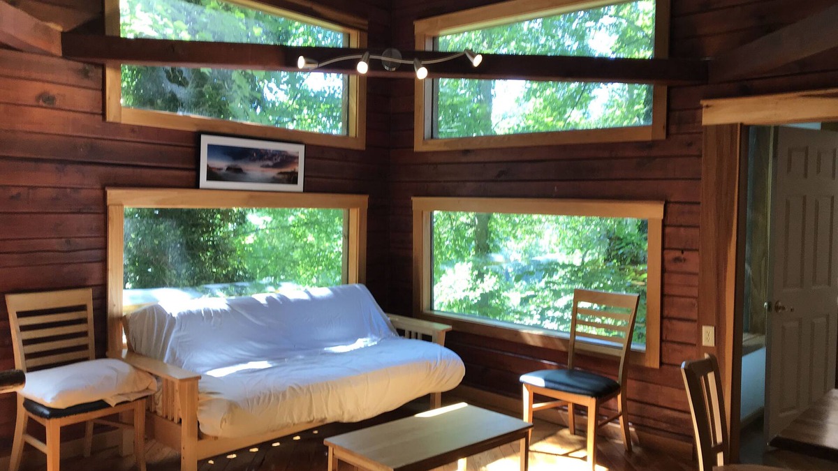 Slade Cabin | Cozy Cabin Is A Centrally Located Cabin In The Red River Gorge, Ky