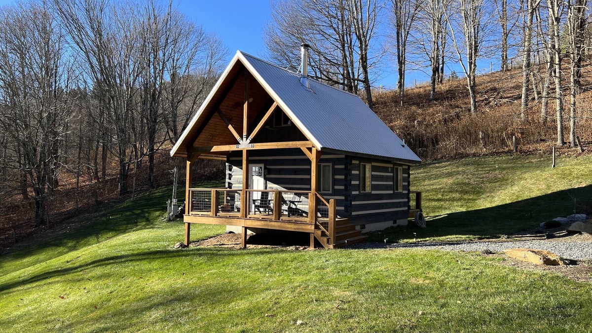Wilson Creek Cabin | Cozy Cabin Near Grayson Highlands State Park