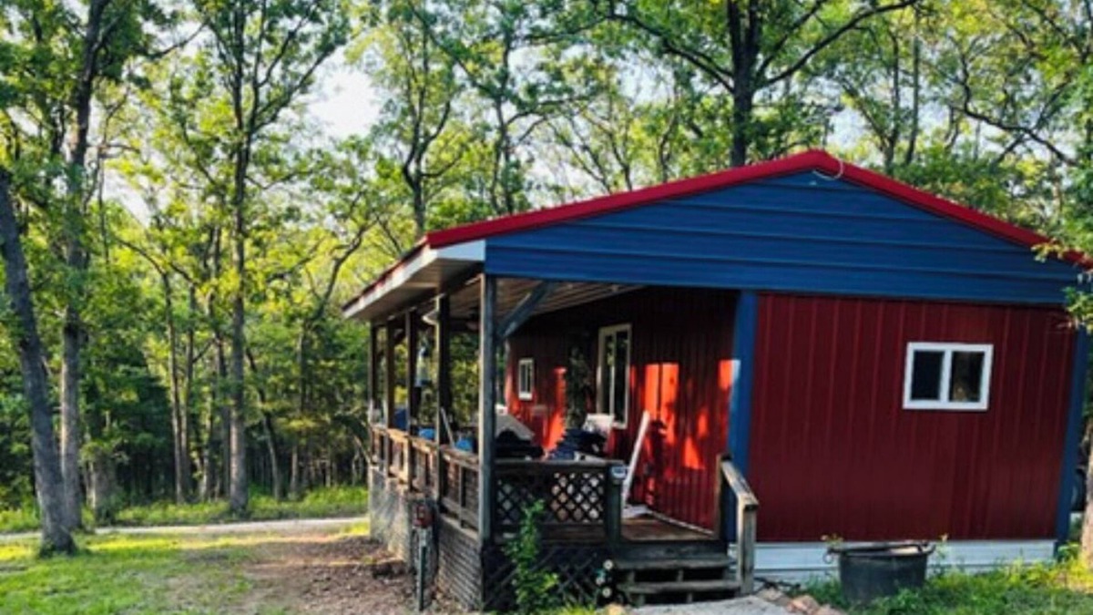 Hermitage Cabin | Cozy Cabin nestled on 10 acres just minutes from the lake and the speedway