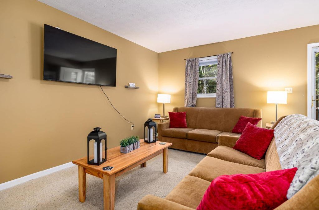 Mount Jackson House | Cozy Cabin on Cottonwood--5 min to Bryce Resort