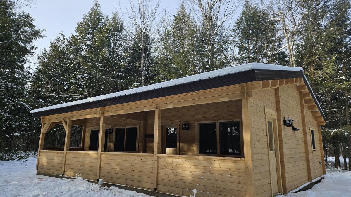 Lac du Flambeau Cabin | Cozy cabin on lake with private dock in the Northwoods of Wisconsin