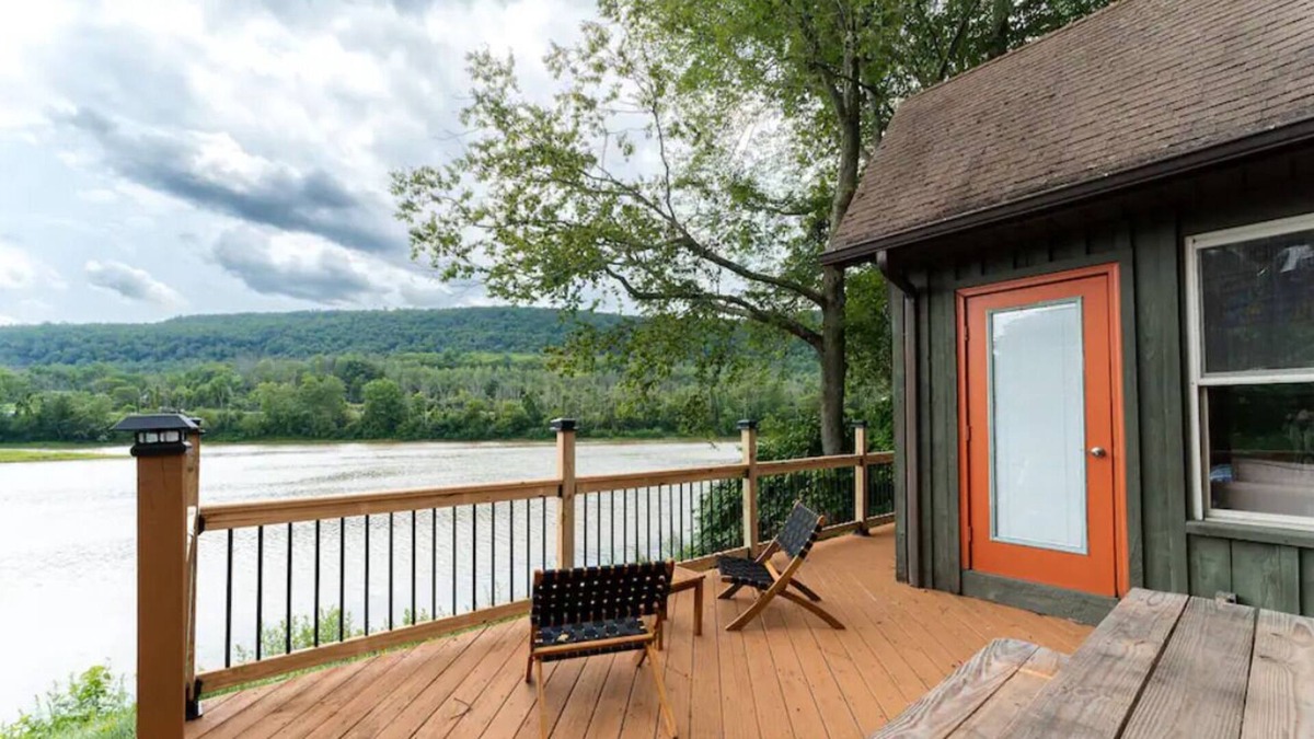 Owego Cabin | Cozy Cabin on the River-The NEST