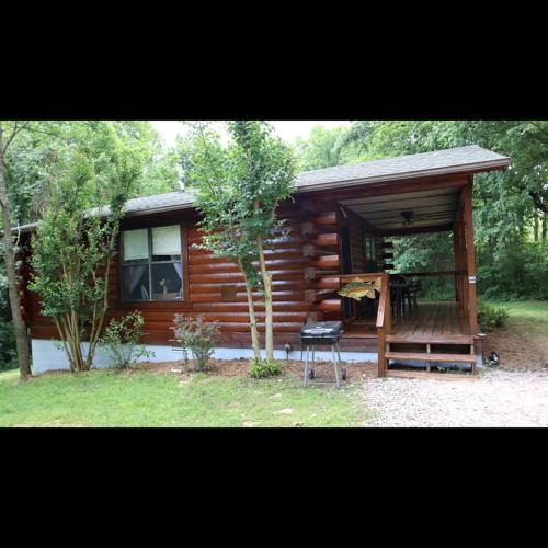 Eureka Springs House | Cozy Cabin Retreat Close to Rivers and Lakes in Eureka Springs, Arkansas