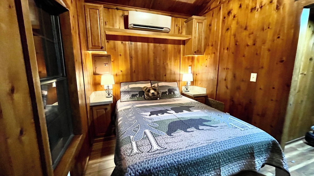 Morganton Cabin | Cozy Cabin Retreat Lake James & Fonta Flora Trail