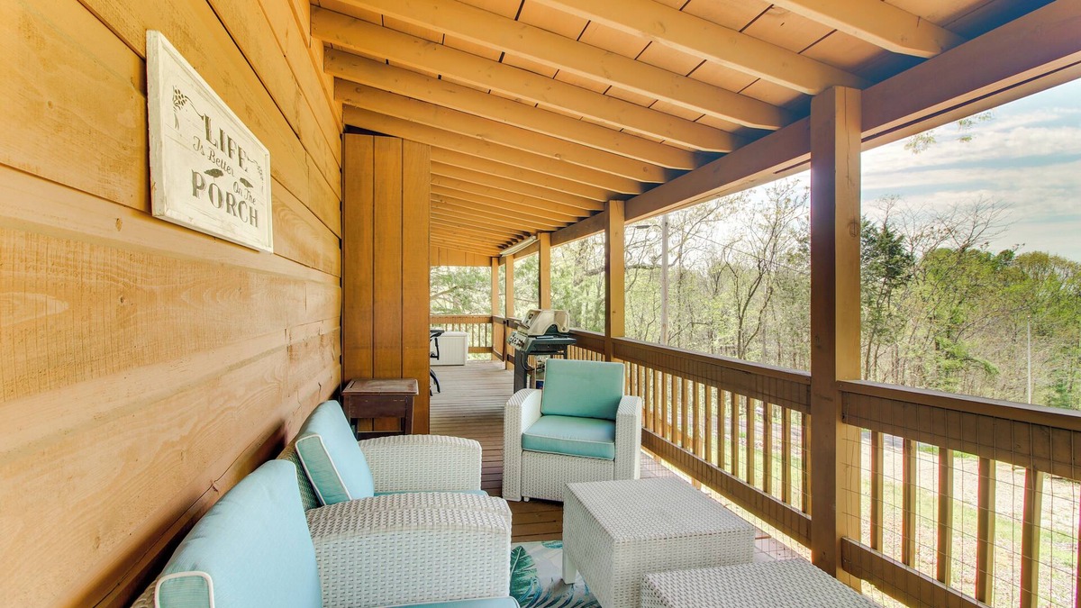 Byrdstown Cabin | Cozy Cabin w/Grill & Fire Pit By Dale Hollow Lake
