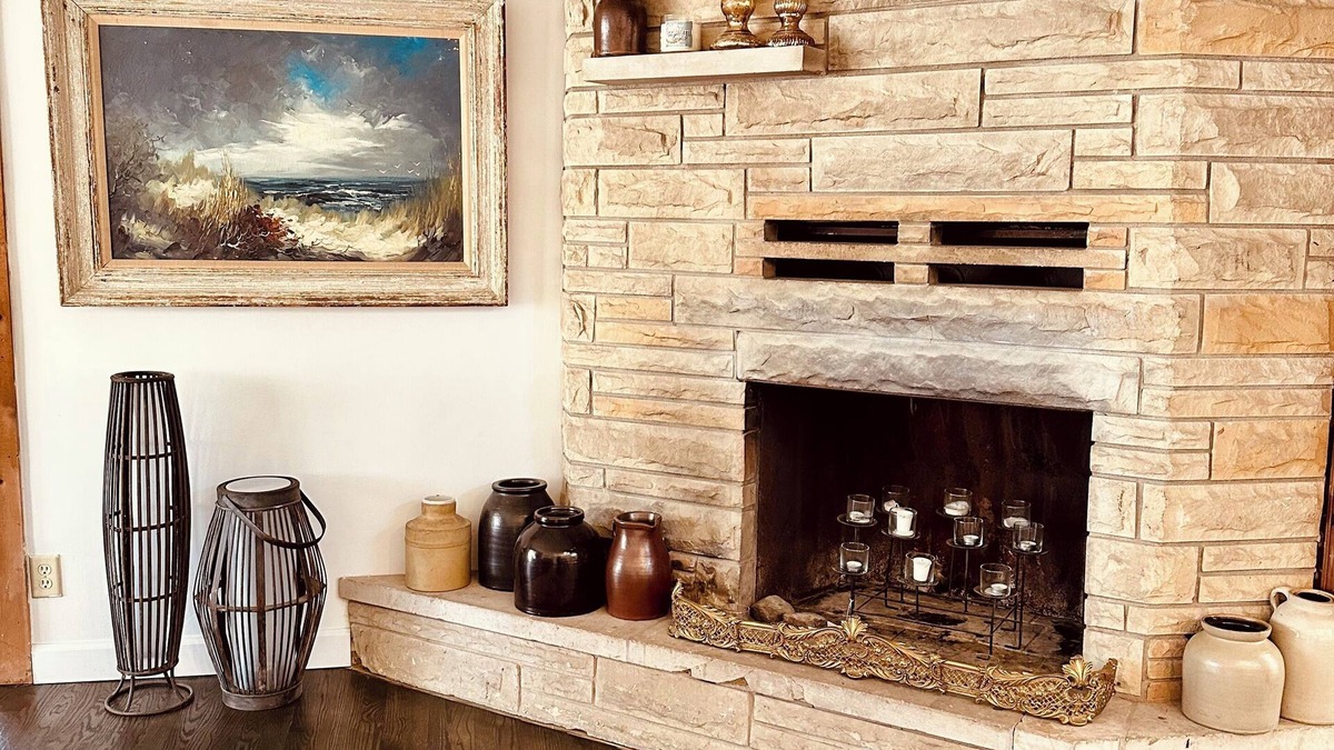 Harbert Cabin | Cozy Cabin W/HOT TUB by Lake MI in Sawyer