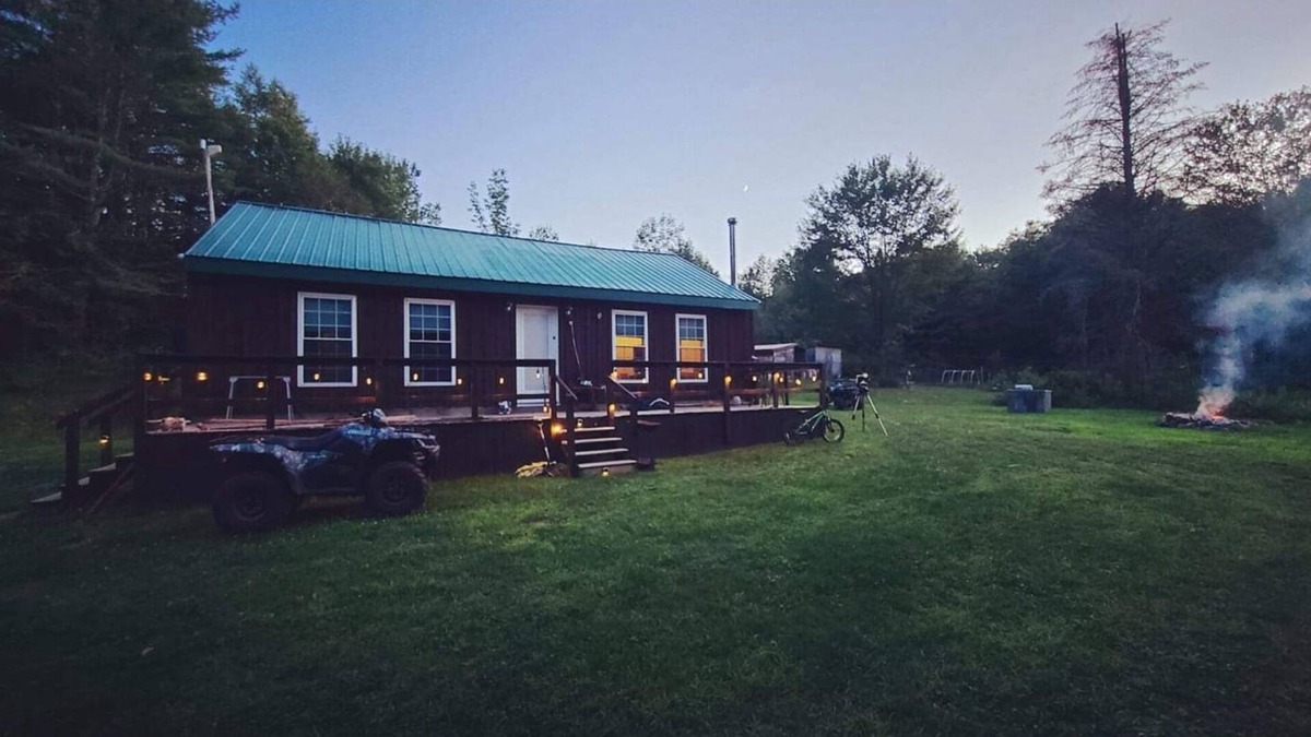 Dolgeville Cabin | Cozy Cabin w view of the milkyway w/hottub , Nearby SKIING,FISHING,HIKING,ATVING