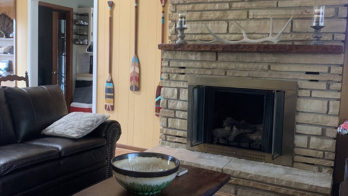 Cherokee Village House | Cozy Cabin with river frontage yards from river launch for kayaking or fishing.
