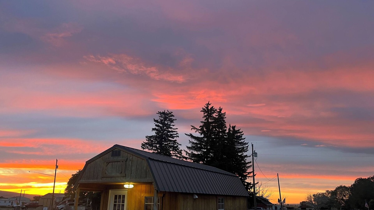 Oakley Cabin | Cozy cabin with 1 bedroom and WiFi, AC in pleasant Oakley