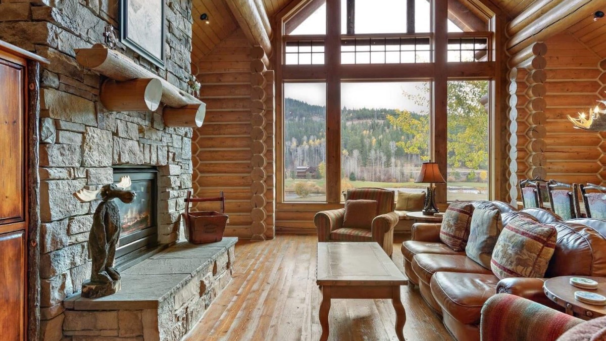 Victor Cabin | Cozy cabin with hot tub and resort amenity access
