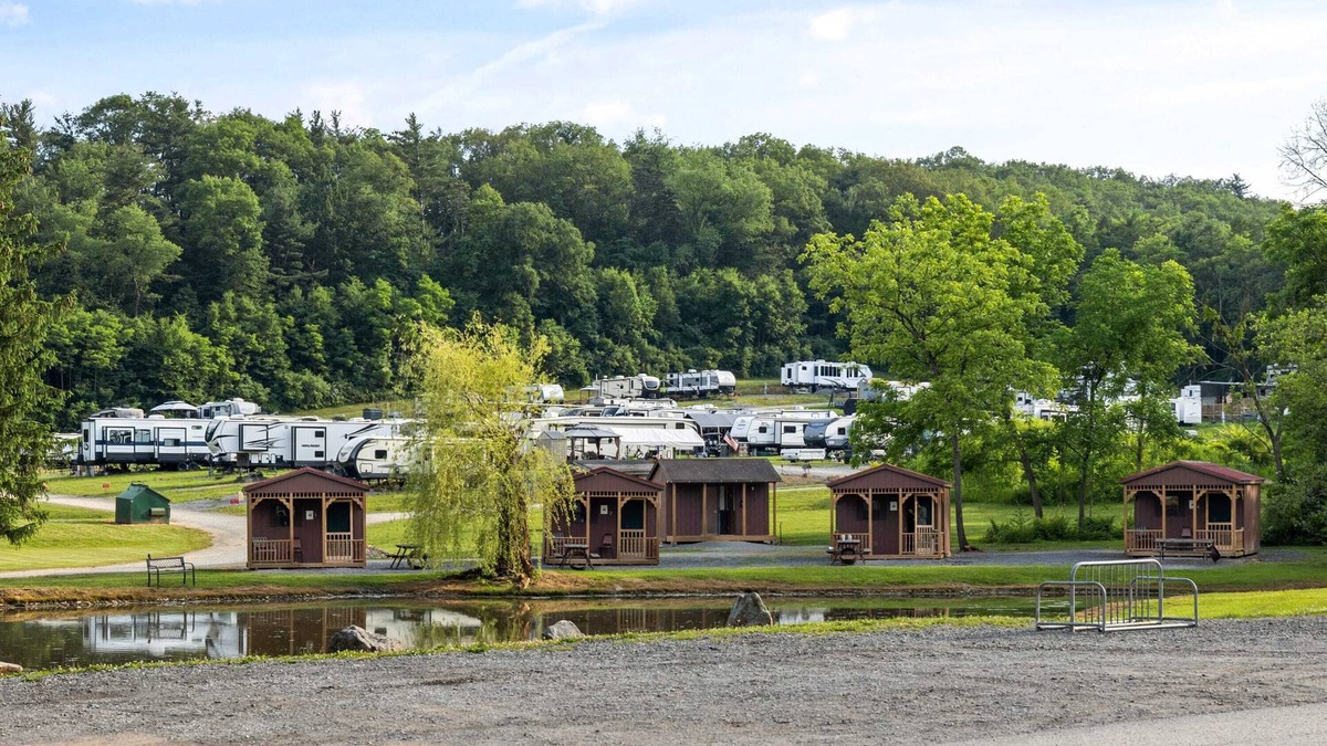 Mifflinburg Cabin | Cozy Cabin1 Within Campground