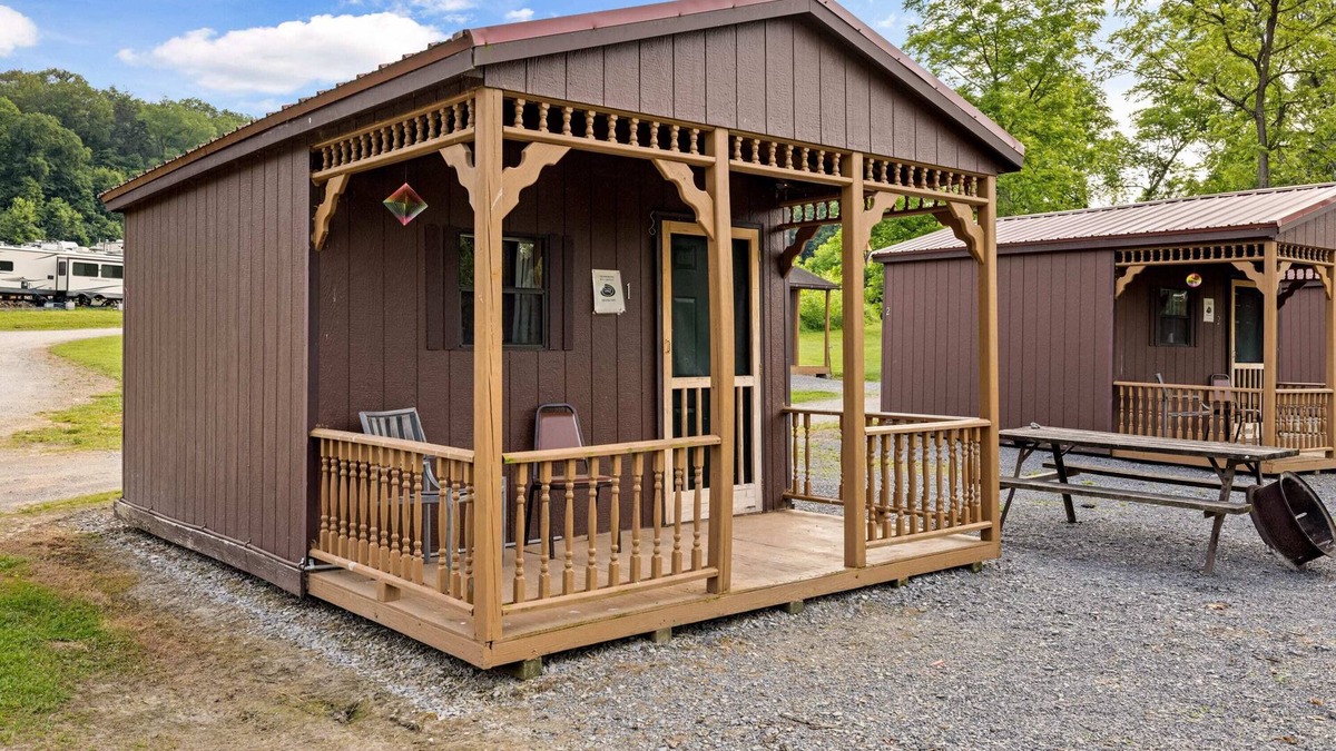 Mifflinburg Cabin | Cozy Cabin2 Within Campground