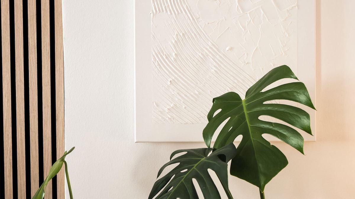 Lehel Apartment | Cozy calm Maisonette with private rooftop in the heart of Munich