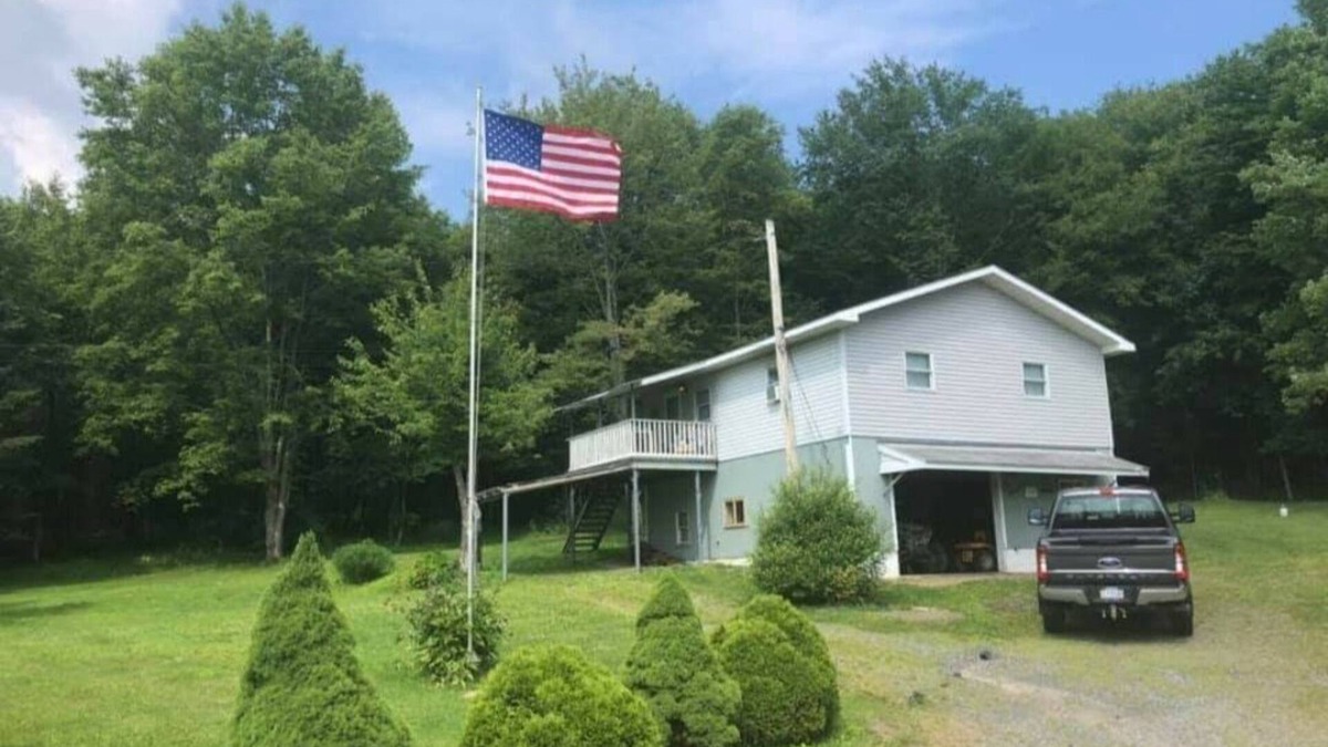 Byrnedale House | Cozy camp located in Elk County adjoining state game land.