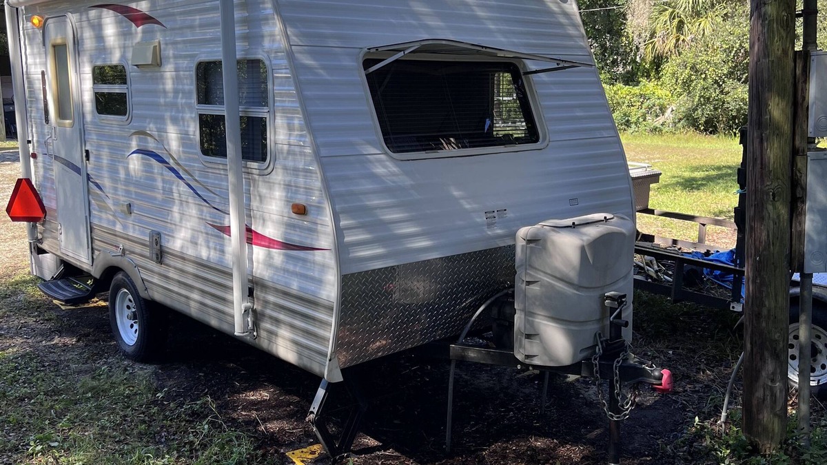 North Fort Myers House | Cozy Camper close to the Gulf Coast Beaches