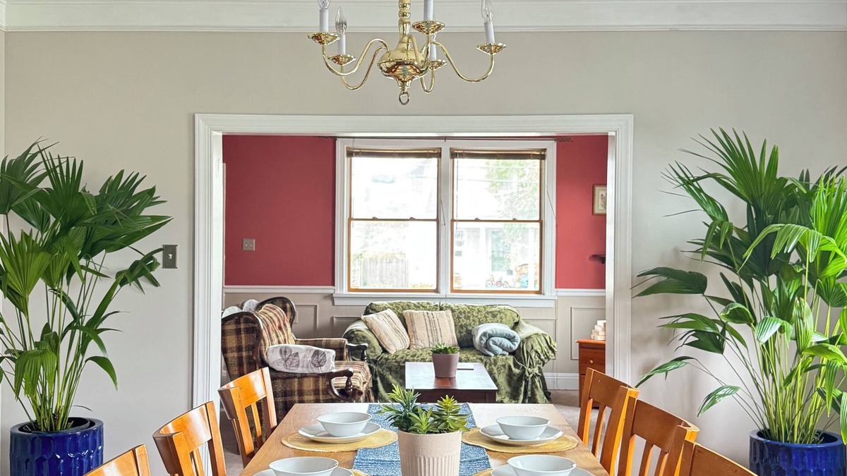 Parkside House | Cozy Cape Cod Home 20 Minutes from Philadelphia