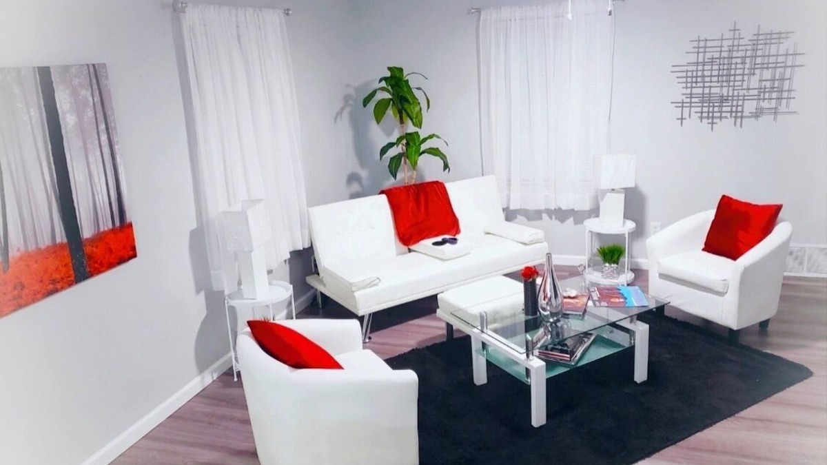 East Price Hill House | Cozy Cape Cod House-Mins from Downtown Cincinnati”
