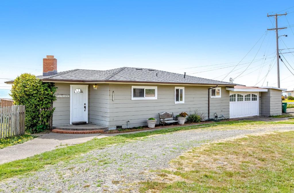 Bodega Bay House | Cozy Carmet Cottage