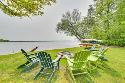 Carp Lake House | Cozy Carp Lake Cottage with Dock, Kayaks and Fire Pit
