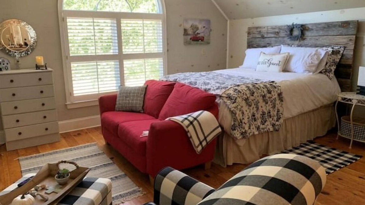 Ellijay House | Cozy Carriage House Apartment on Horse Farm