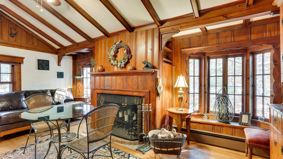 Smallwood Cottage | Cozy Catskills Cottage: Creekside Deck & Fire Pit