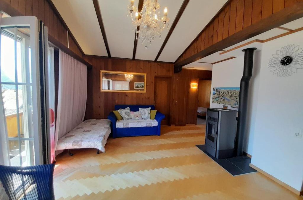 Goldswil Apartment | Cozy Chalet by Interlaken. Parking