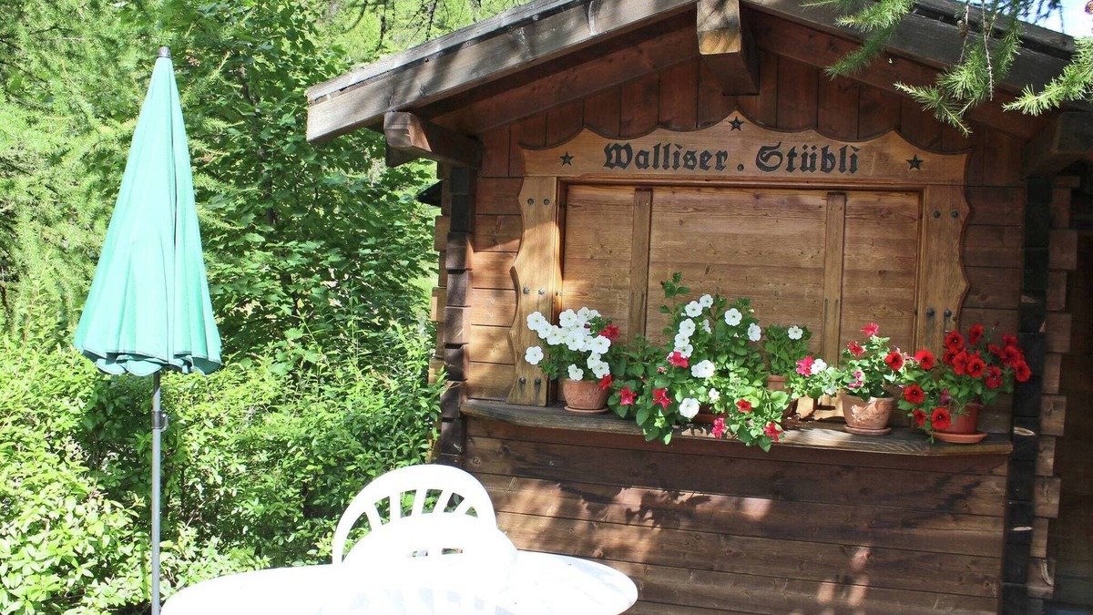 Saas-Balen Ski Chalet | Cozy Chalet in Meiggerli with Garden