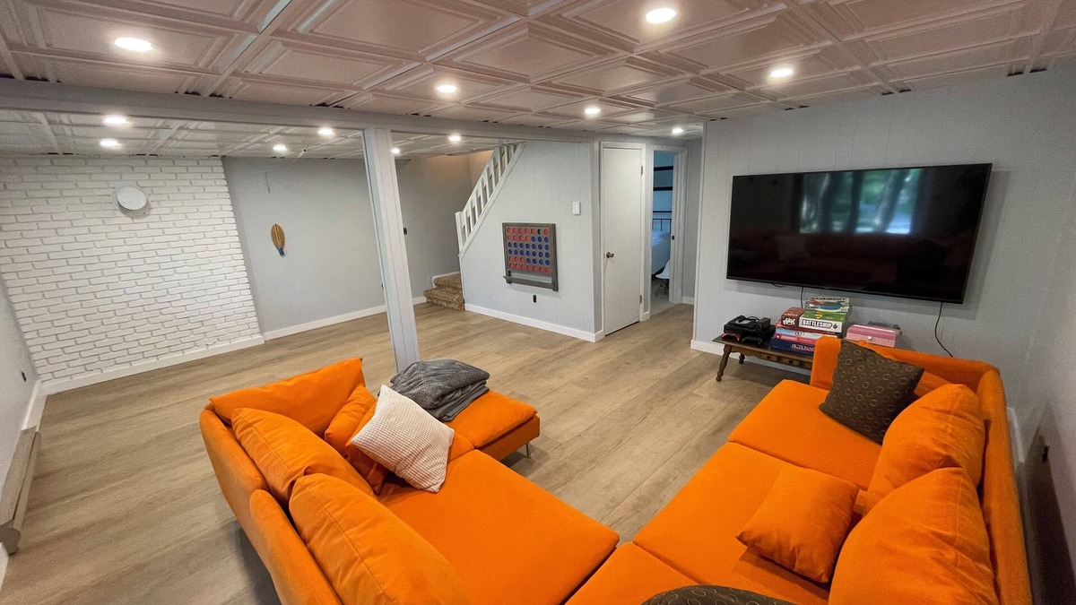 Lake Ariel Ski Chalet | Cozy chalet-style home with fire pit in The Hideout, a five star community.