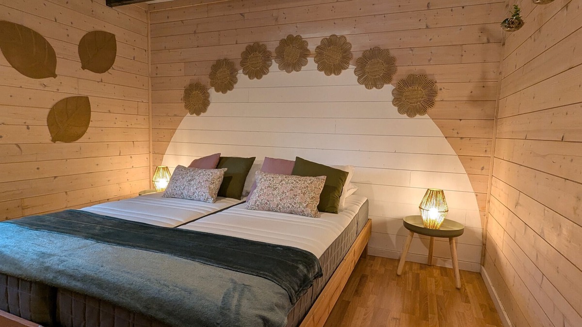 Biron Ski Chalet | Cozy chalet with shared pool, wheelchair accessible