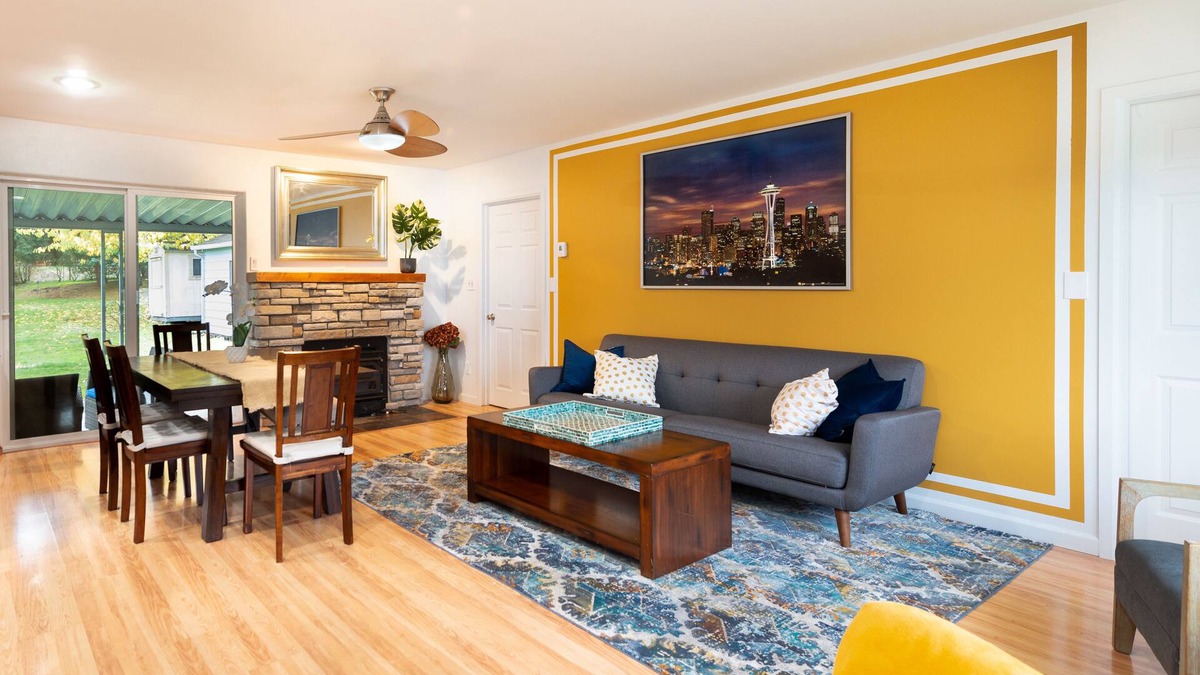 Tukwila House | Cozy Charming Rambler !
