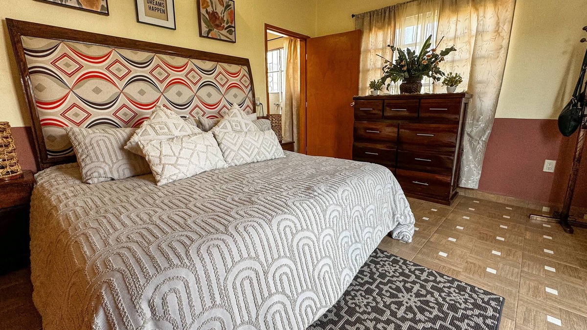 Cuernavaca Apartment | COZY-CHARMING-WELL LOCATED