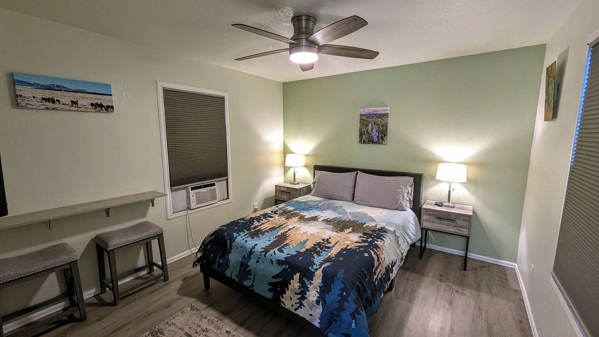 Walsenburg Apartment | Cozy & Clean Casita w/Hammocks & Disc Golfn