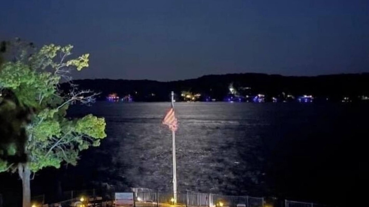 Lake Ozark Condo | Cozy, clean lake front condo