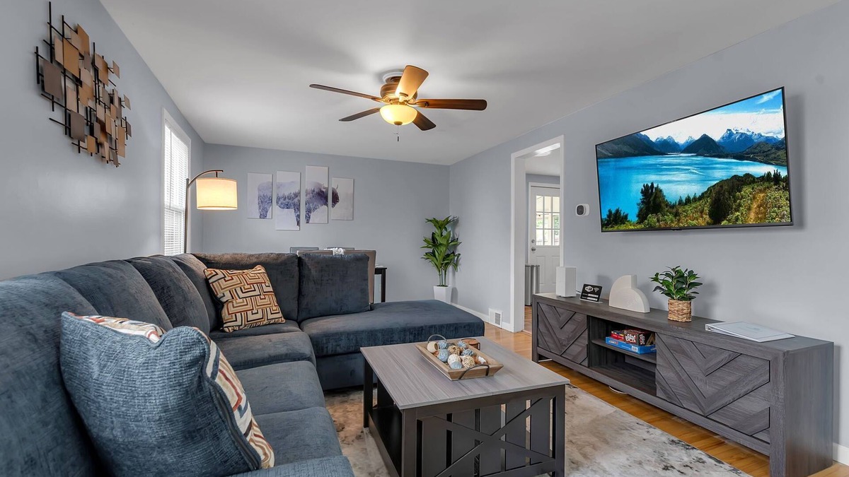 Cheektowaga House | Cozy Cleveland Hill Retreat: Perfect for Family Fun or Game Day Getaways!