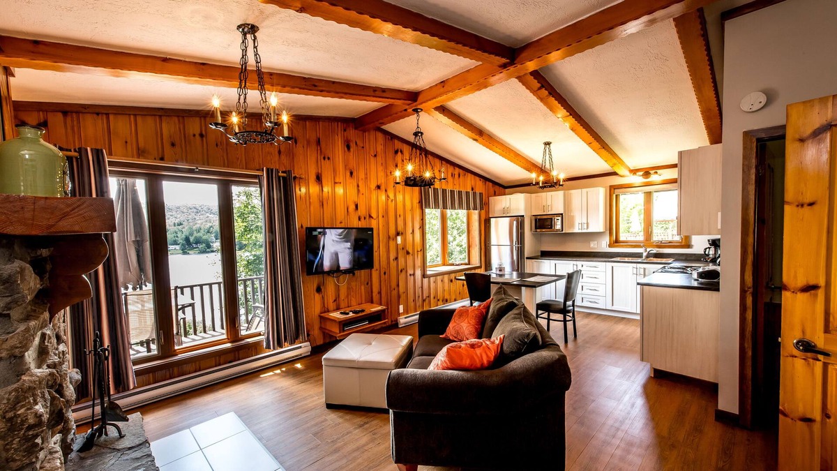 Sainte-Agathe-des-Monts Ski Chalet | Cozy cottage for 2