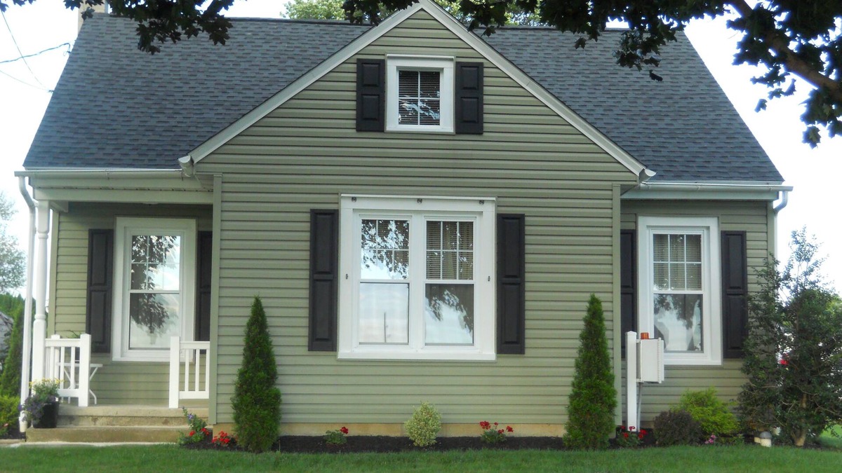 Leola House | Cozy country bungalow within the Amish Community