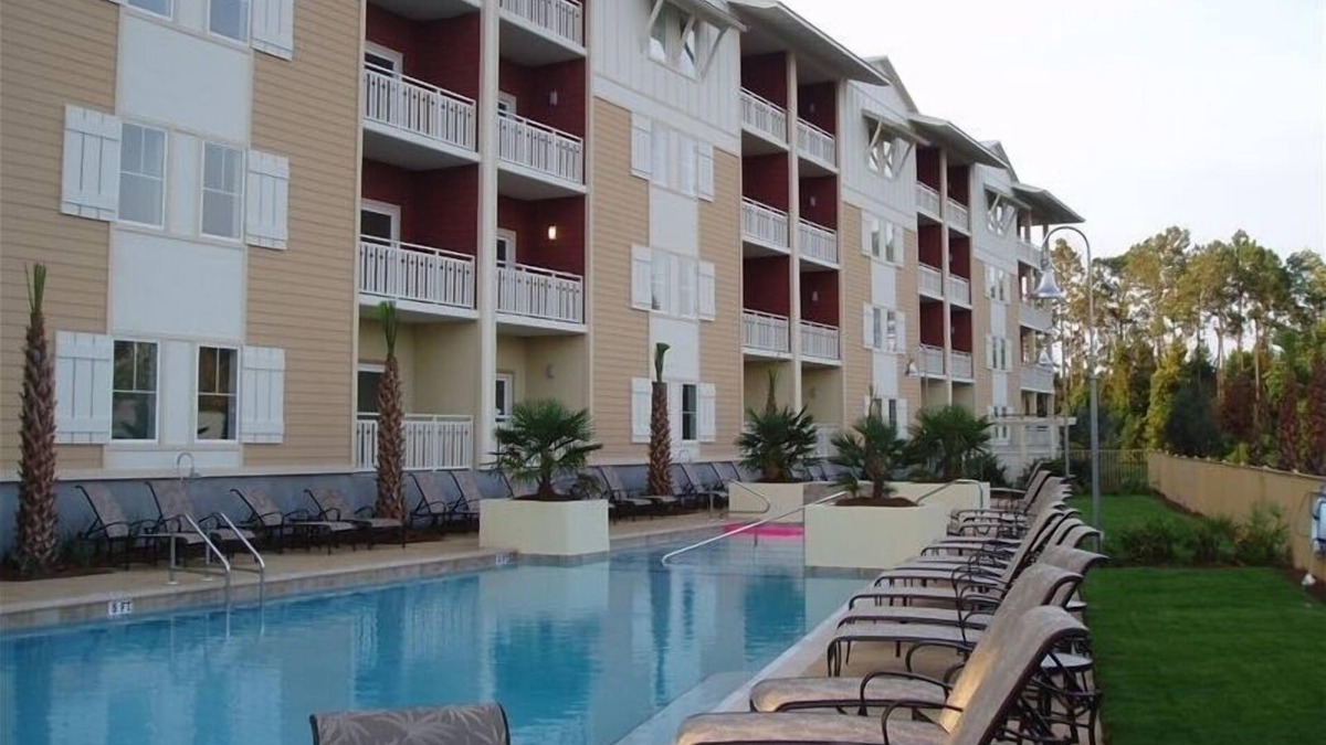 Waterside Village Condo | Cozy Coastal Condo – Walk to Beach, Dine, & Relax!