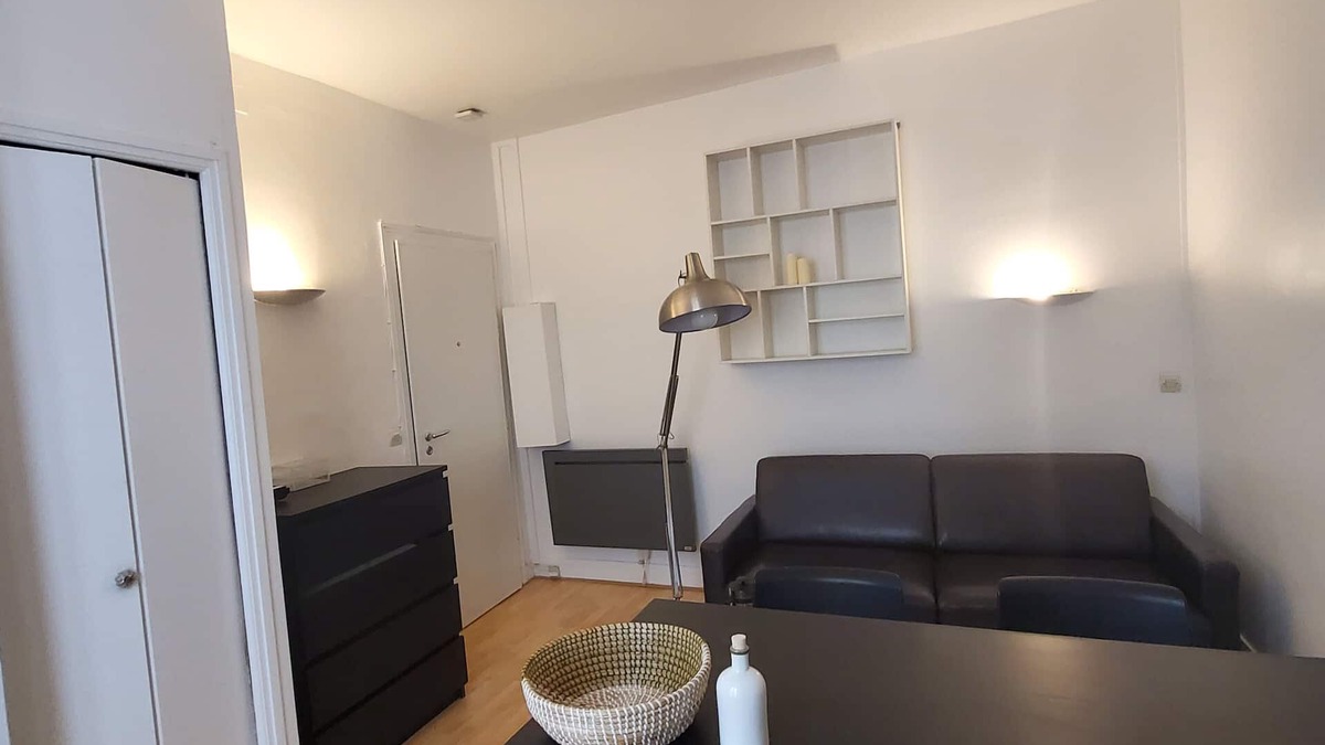 6th Arrondissement Apartment | Cozy cocoon near the Louvre Museum