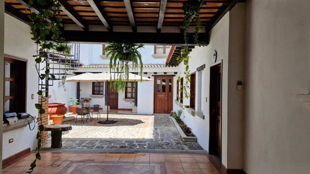 Antigua Guatemala Apartment | Cozy Colonial Style Azotea Apartments