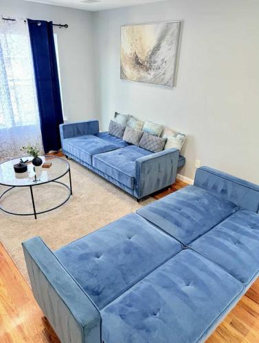Irvington Apartment | Cozy Comfort 3BR with parking and sleeps up to 8
