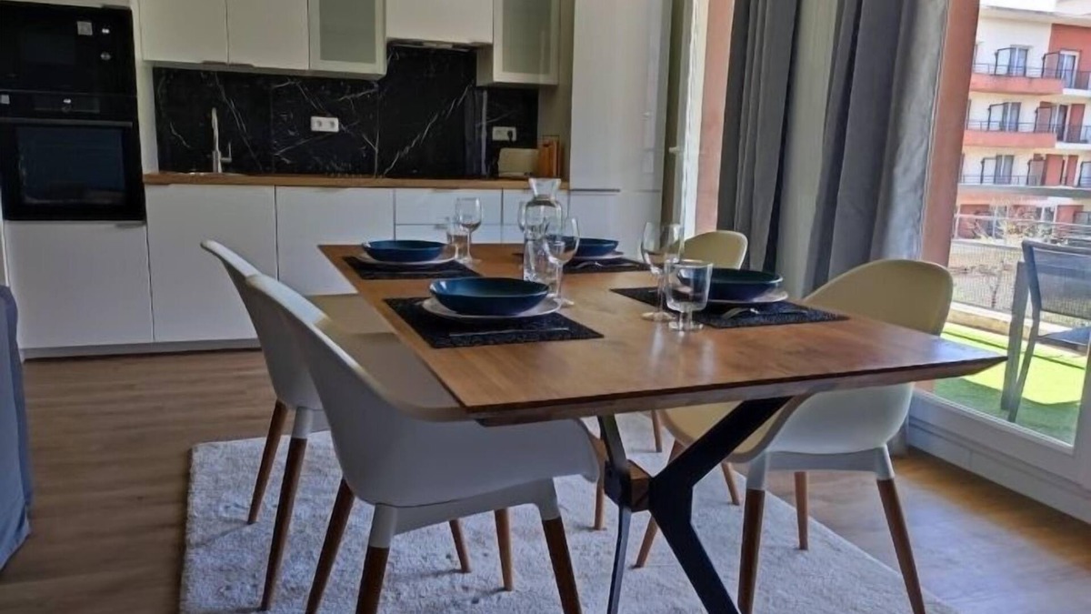 Center Apartment | Cozy, comfortable & practical 2BR in Évry, just 35 min from Paris
