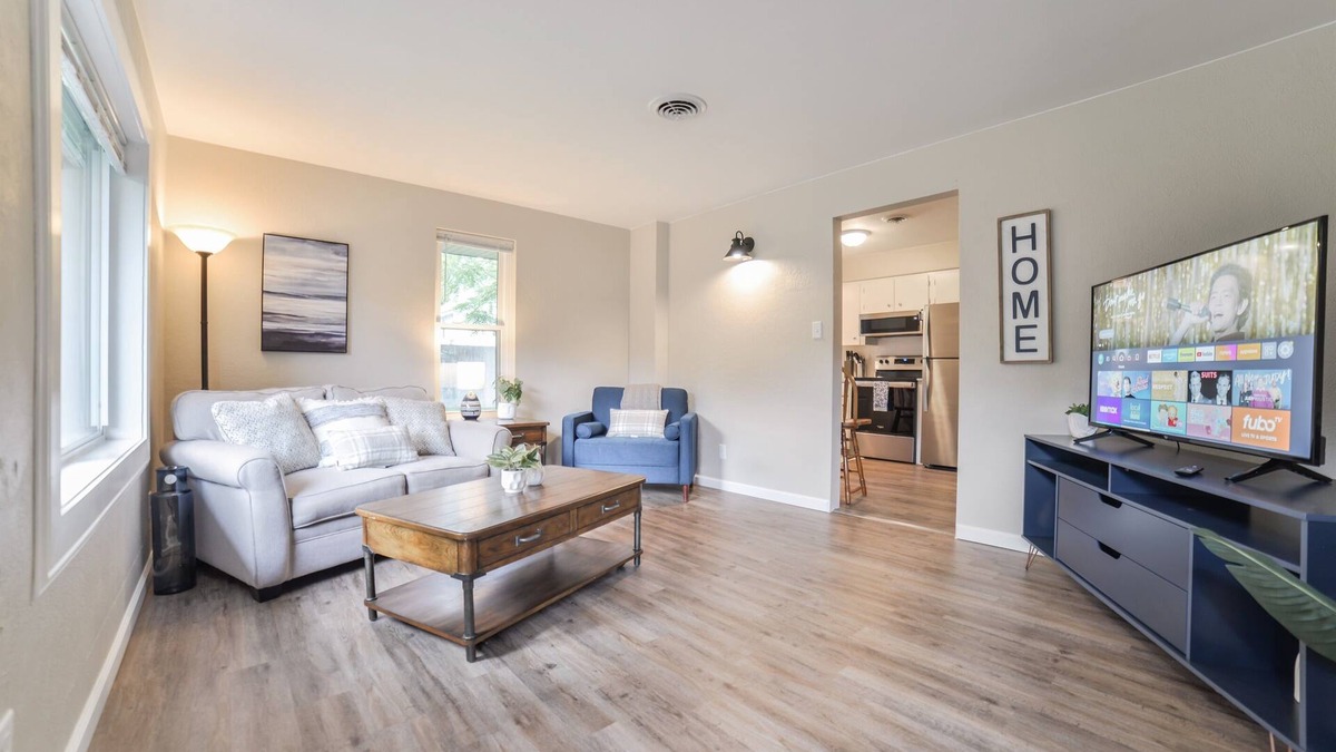 Jackson Apartment | Cozy & Comfortable 1 Bedroom Suite