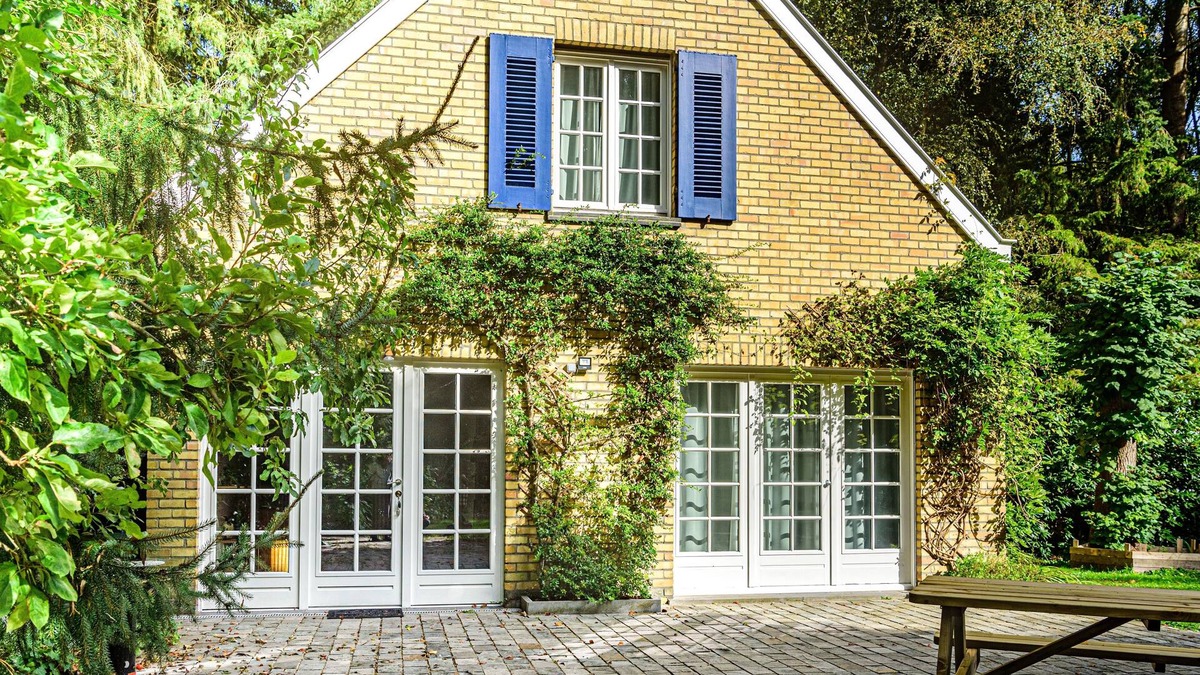 Sint-Michiels House | Cozy comfortable cottage in a forest area 4,5 km from the center of Bruges