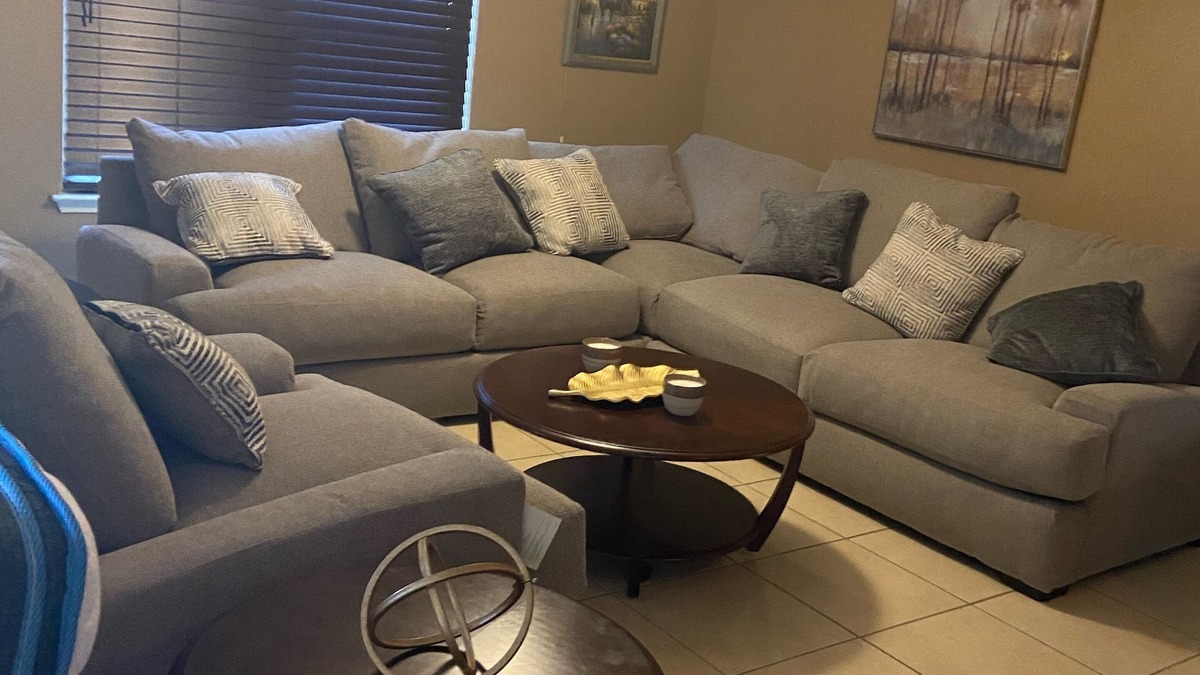 North San Antonio - SAT House | Cozy Comfortable Living- Major highways and attractions near by