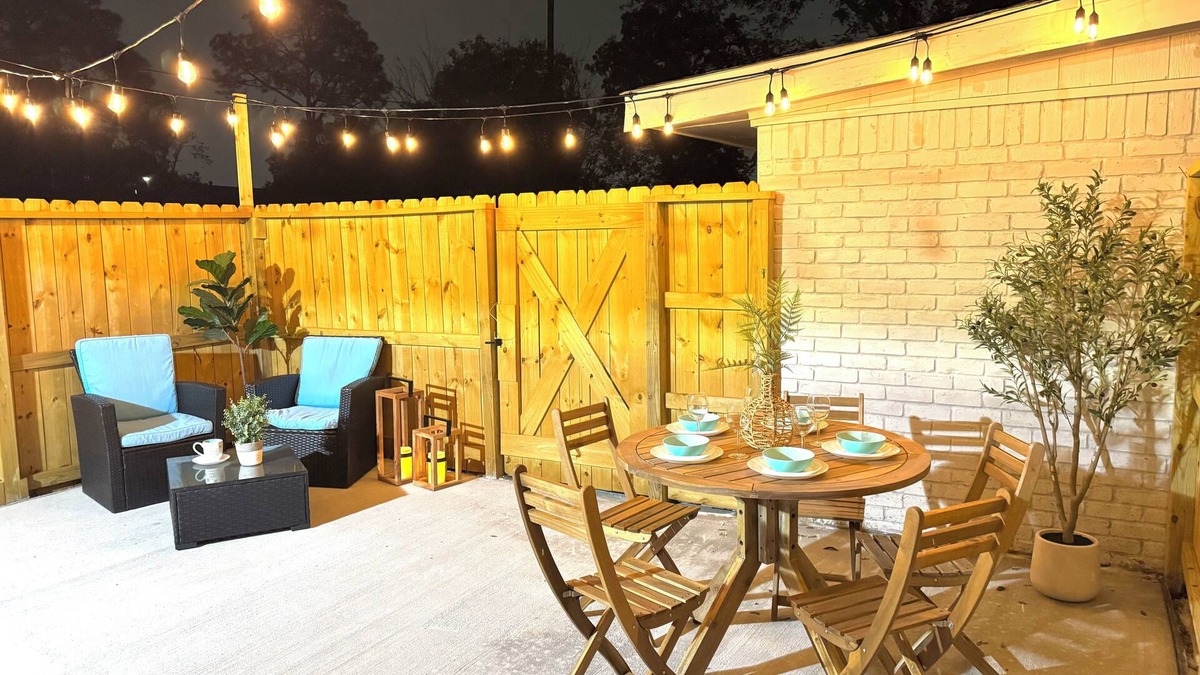 Sugar Land Apartment | Cozy & Comfortable Studio in Heart of Sugarland