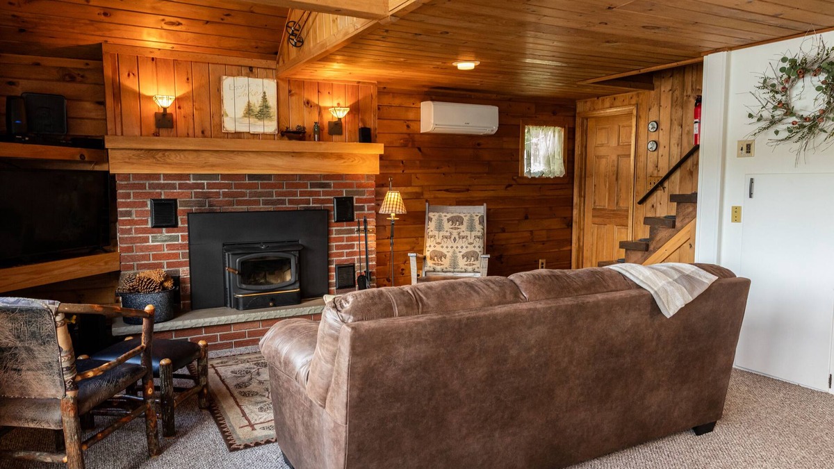 Lime Lake-Machias House | Cozy, Comfortable YearRound LAKEFRONT Cottage on Lime Lake near Ellicottville NY