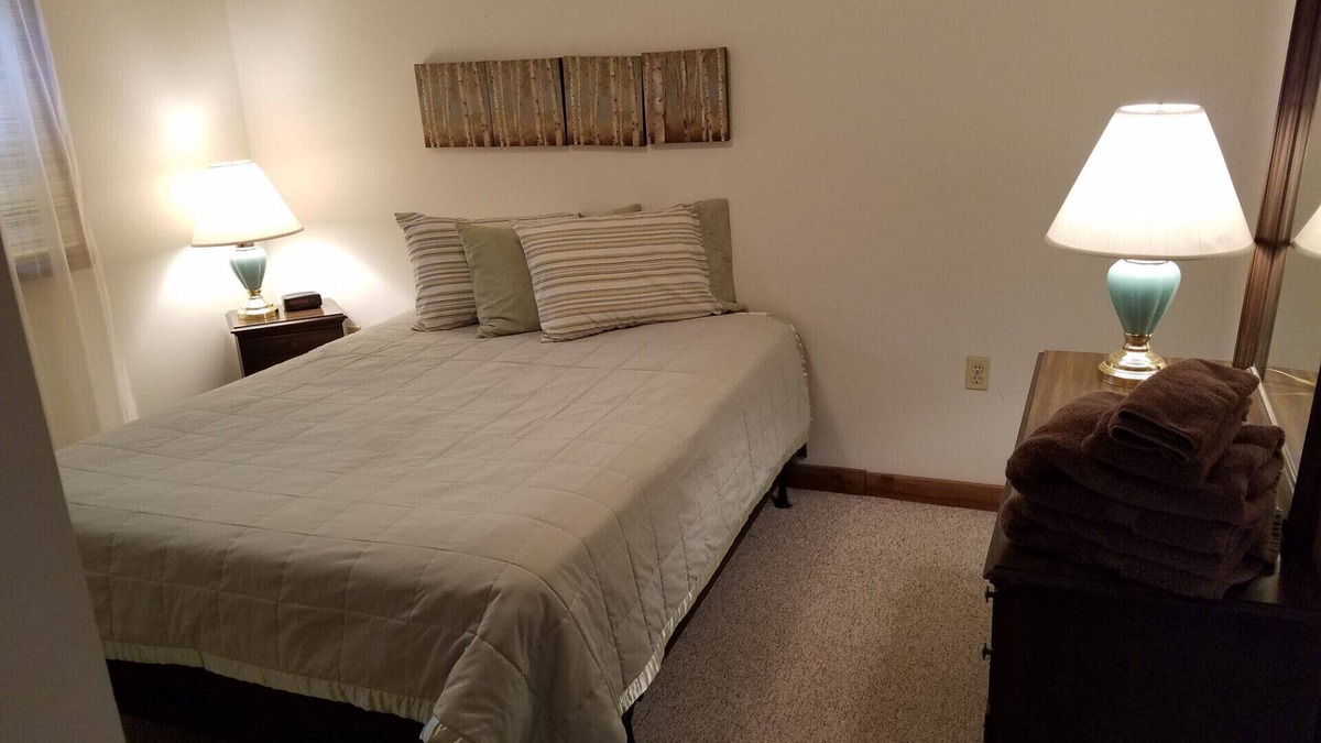 Swain Condo | Cozy Condo #3 Next to Swain Resort!
