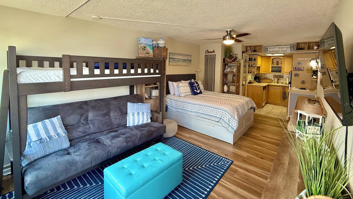 South End Condo | Cozy condo getaway…short walk to the beach