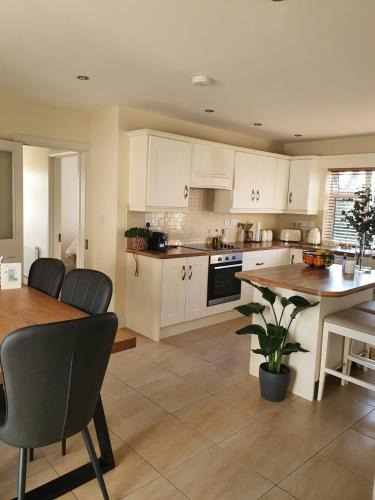 Inverin House | Cozy Connemara Family Retreat